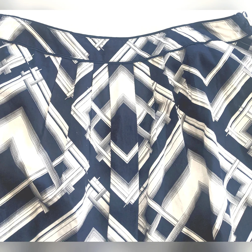 Talbots Women's Geometric Print Pleated Swing Skirt - Picture 3 of 9